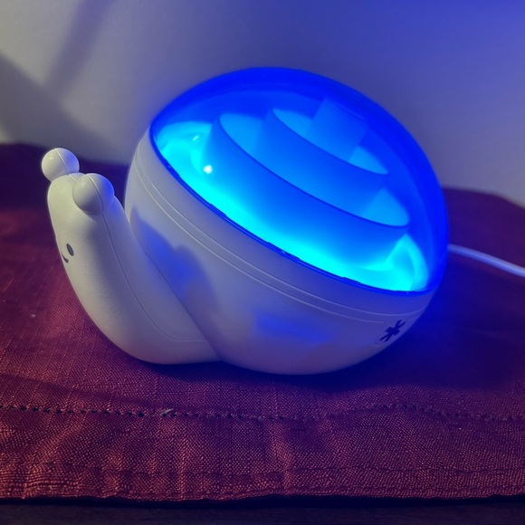 Smart Snail Sound & Routine Machine For Kids - Picture 2 of 3